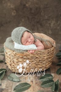 SWIETIES_NEWBORN_FOTOGRAFIE_FOTOGRAAF_MECHELEN_HOVE_BRASSCHAAT_KAPELLEN_BERCHEM_LINT_WILRIJK_KONTICH_LIER_BOECHOUT_ANTWERPEN_EDEGEM_VILVOORDE_FAMILIEPORTRET