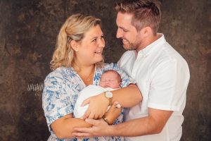 SWIETIES_NEWBORN_FOTOGRAFIE_FOTOGRAAF_MECHELEN_HOVE_BRASSCHAAT_KAPELLEN_BERCHEM_LINT_WILRIJK_KONTICH_LIER_BOECHOUT_DUFFEL_ANTWERPEN_EDEGEM_VILVOORDE_FAMILIEPORTRET