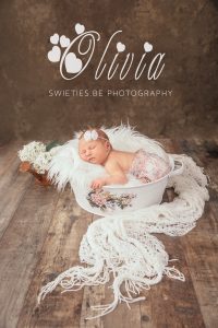 SWIETIES_NEWBORN_FOTOGRAFIE_FOTOGRAAF_MECHELEN_HOVE_BRASSCHAAT_KAPELLEN_BERCHEM_LINT_WILRIJK_KONTICH_LIER_DUFFEL_BOECHOUT_ANTWERPEN_EDEGEM_VILVOORDE_FAMILIEPORTRET