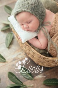 SWIETIES_NEWBORN_FOTOGRAFIE_FOTOGRAAF_MECHELEN_HOVE_BRASSCHAAT_KAPELLEN_BERCHEM_LINT_WILRIJK_KONTICH_LIER_VILVOORDE_BOECHOUT_ANTWERPEN_EDEGEM_VILVOORDE_FAMILIEPORTRET