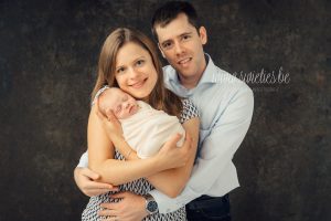 SWIETIES_NEWBORN_FOTOGRAFIE_FOTOGRAAF_DUFFEL_MECHELEN_HOVE_KONTICH_LINT_BERCHEM_WILRIJK_ANTWERPEN_BOECHOUT_EDEGEM_FAMILIEPORTRET