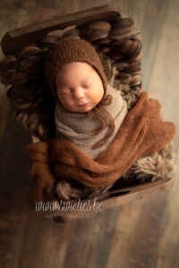 SWIETIES_NEWBORN_FOTOGRAFIE_FOTOGRAAF_LOKEREN_GENT_ST_NIKLAAS_LEUVEN_KONTICH_DUFFEL_LIER_BORGERHOUT_MECHELEN_HOVE_LINT_WILRIJK_BOECHOUT_ANTWERPEN_ST-NIKLAAS_MORTSEL_EDEGEM_FINE_ART_FAMILIEPORTRET