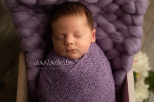 SWIETIES_NEWBORN_FOTOGRAAF_ANTWERPEN_TEMSE_LINT_LOKEREN_GENT_LEUVEN_KONTICH_DUFFEL_LIER_MECHELEN_LINT_WILRIJK_VILVOORDE_VILVOORDE_ST-NIKLAAS_EDEGEM_FINE_ART_FAMILIEPORTRET