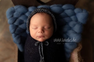 SWIETIES_NEWBORN_FOTOGRAAF_AALST_KAPELLEN_ANTWERPEN_LOKEREN_GENT_LEUVEN_KONTICH_DUFFEL_LIER_LINT_MECHELEN_WILRIJK_ANTWERPEN_ST-NIKLAAS_EDEGEM_FINE_ART_FAMILIEPORTRET