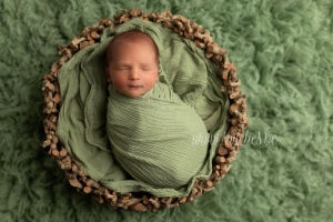 SWIETIES_NEWBORN_FOTOGRAAF_BRASSCHAAT_ANTWERPEN_LOKEREN_GENT_LEUVEN_KONTICH_DUFFEL_LIER_LINT_MECHELEN_ANTWERPEN_ST-NIKLAAS_EDEGEM_FINE_ART_FAMILIEPORTRET