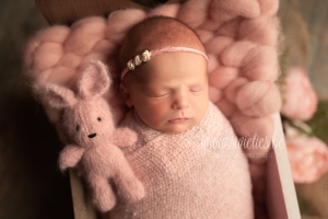 SWIETIES_NEWBORN_FOTOGRAAF_KAPELLEN_ANTWERPEN_LOKEREN_GENT_LEUVEN_KONTICH_DUFFEL_LIER_LINT_MECHELEN_WILRIJK_ANTWERPEN_ST-NIKLAAS_EDEGEM_FINE_ART_FAMILIEPORTRET