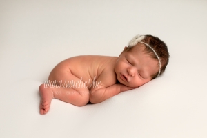 SWIETIES_NEWBORN_FOTOGRAAF_AALST_KAPELLEN_ANTWERPEN_LOKEREN_GENT_LEUVEN_KONTICH_DUFFEL_LIER_MECHELEN_LINT_WILRIJK_ST-NIKLAAS_EDEGEM_FINE_ART_FAMILIEPORTRET