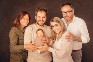 SWIETIES_NEWBORN_FOTOGRAAF_ANTWERPEN_KAPELLEN_LOKEREN_GENT_LEUVEN_KONTICH_DUFFEL_LIER_LINT_BRASSCHAAT_MORTSEL_ST-NIKLAAS_EDEGEM_FINE_ART_FAMILIEPORTRET