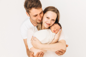 SWIETIES_NEWBORN_FOTOGRAAF_ANTWERPEN_KAPELLEN_LOKEREN_GENT_LEUVEN_KONTICH_DUFFEL_LIER_LINT_MECHELEN_EDEGEM_FINE_ART_FAMILIEPORTRET