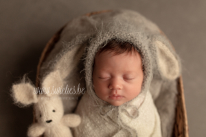 SWIETIES_NEWBORN_FOTOGRAAF_ANTWERPEN_KAPELLEN_LOKEREN_GENT_LEUVEN_KONTICH_DUFFEL_LIER_LINT_MECHELEN_KORTRIJK_EDEGEM_FINE_ART_FAMILIEPORTRET