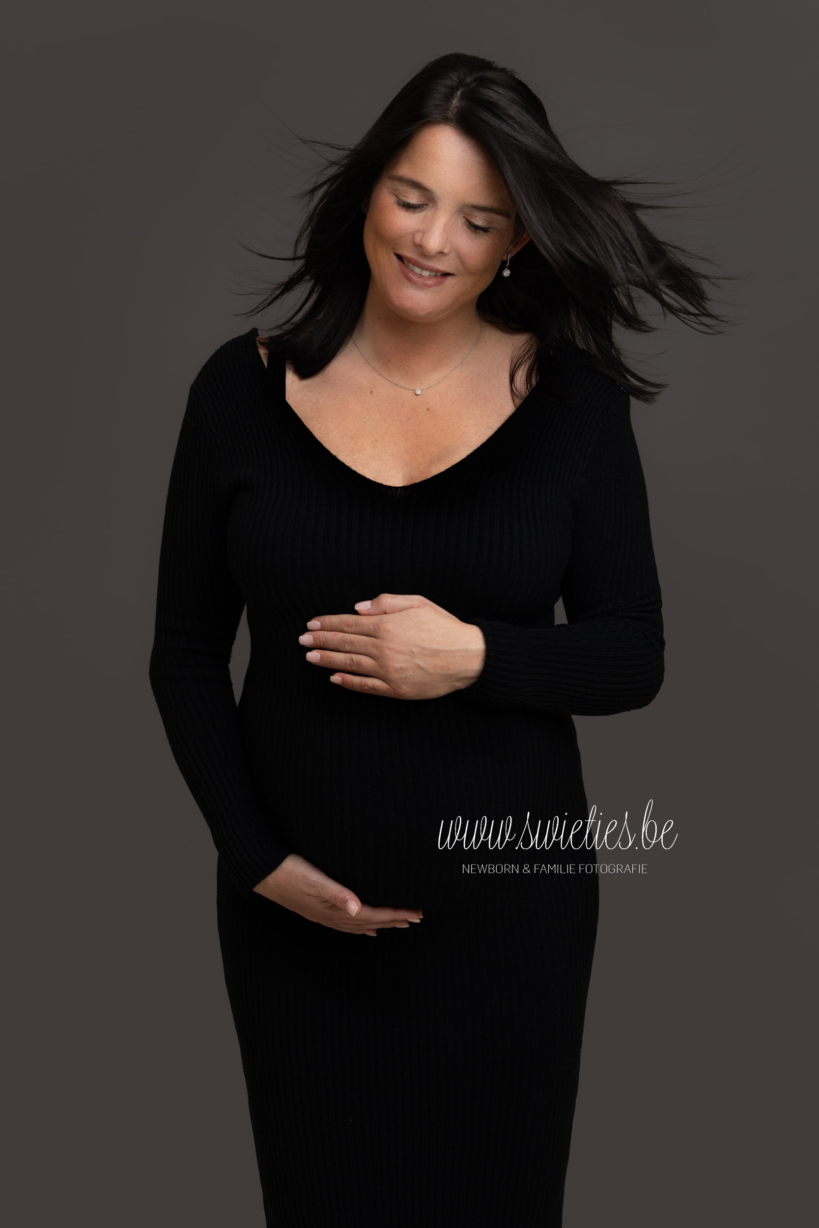 Zwangerschapskledij - Welke kledij draag ik voor een zwangerschapsfotoshoot?
